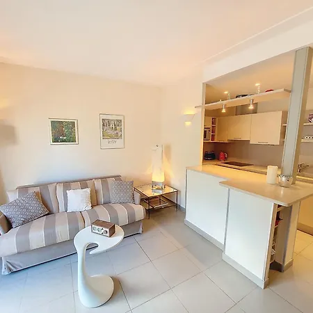 Appartement Nestor&jeeves - Baieta - Balcony