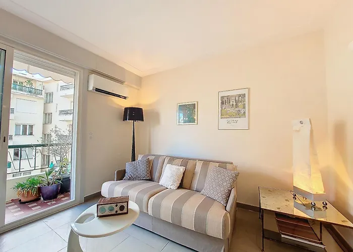 Nestor&jeeves - Baieta - Balcony *