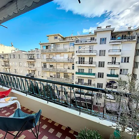 Apartment Nestor&jeeves - Baieta - Balcony